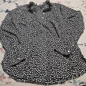 💘 J. Crew Heart Patterned Black and White Women's Top